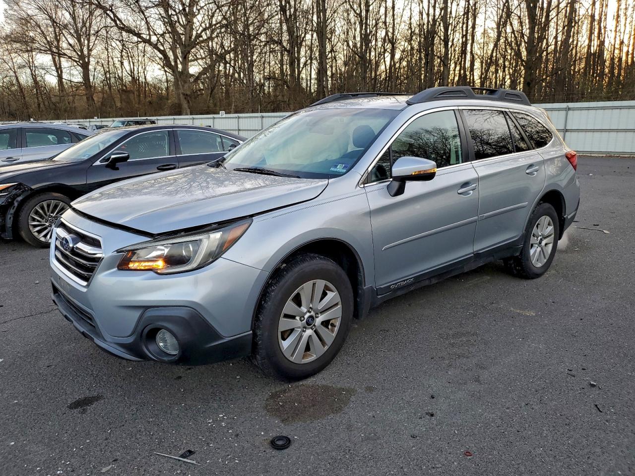 SUBARU OUTBACK 2. 2018