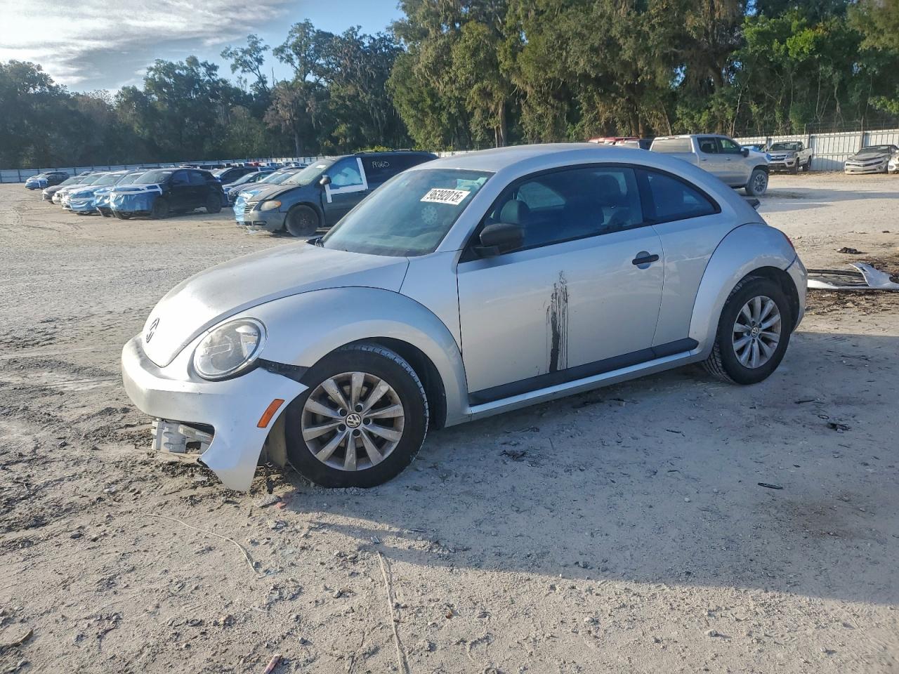 VOLKSWAGEN BEETLE 1.8 2016