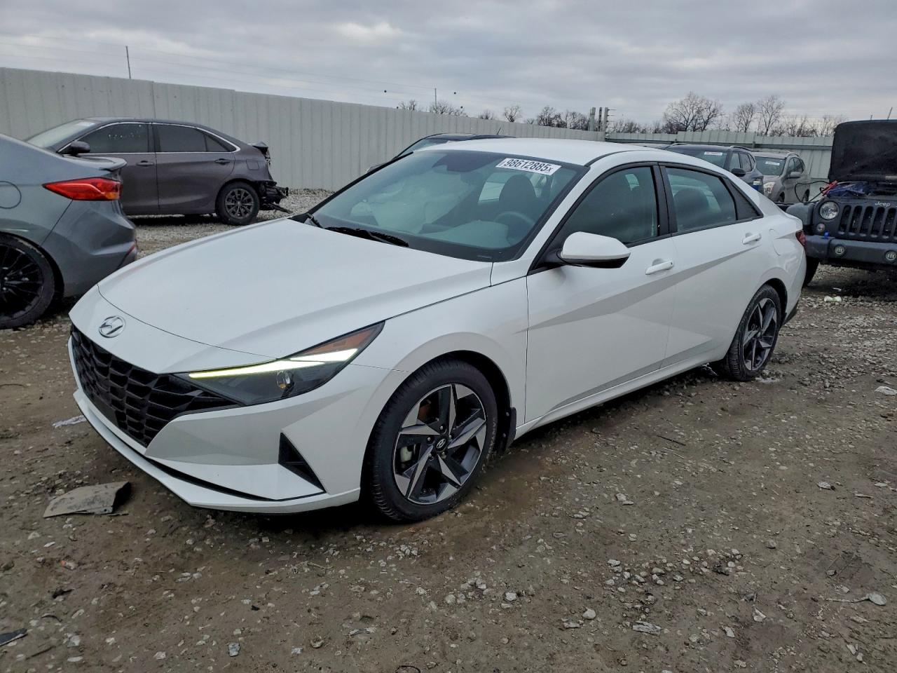 HYUNDAI ELANTRA 2023