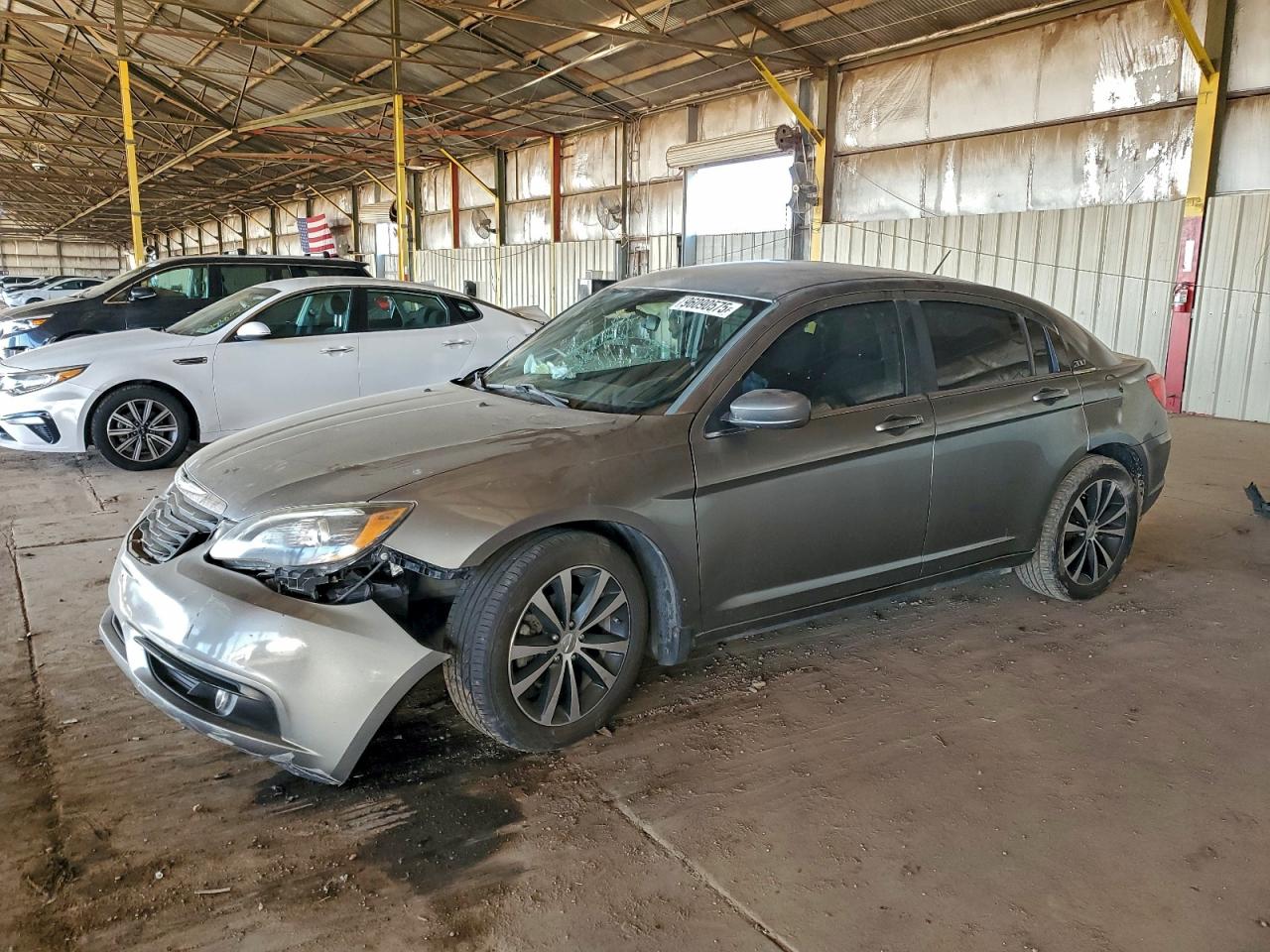 CHRYSLER 200 TOURIN 2013