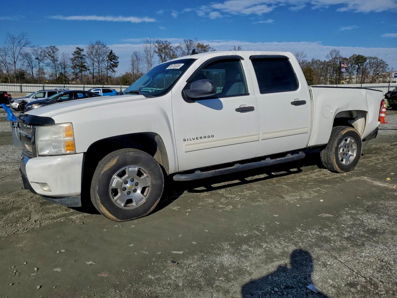 CHEVROLET SILVERADO 2011