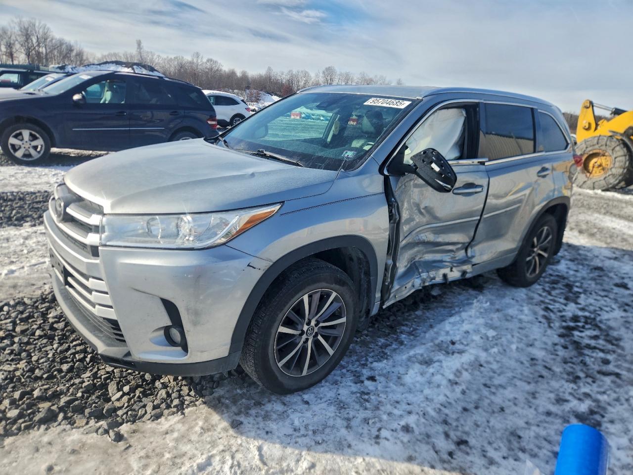 TOYOTA HIGHLANDER 2017