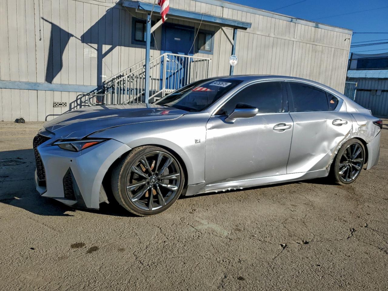 LEXUS IS 2021