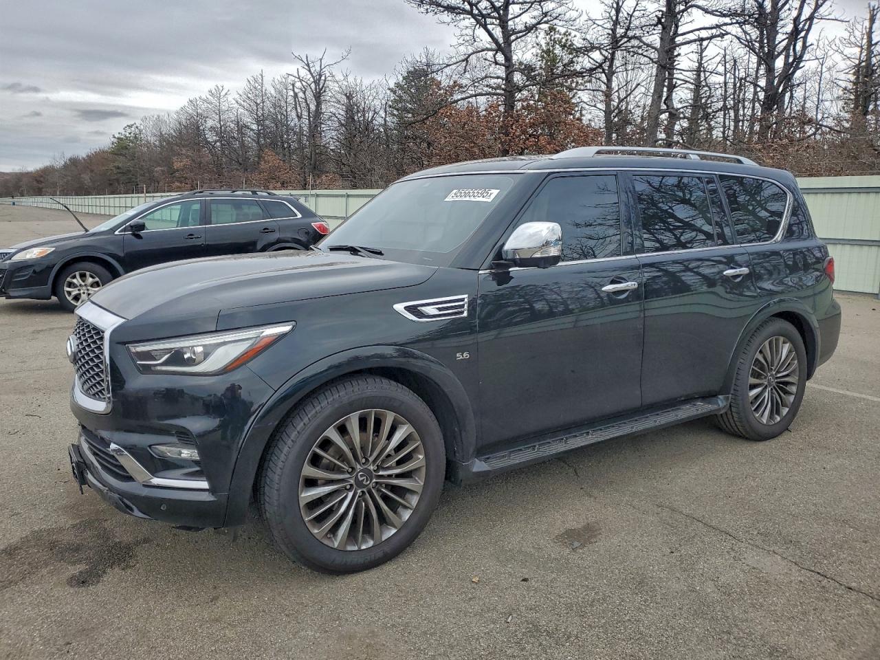 INFINITI QX80 LUXE 2019