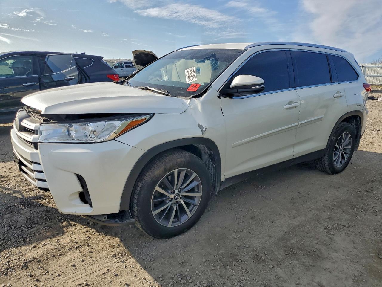 TOYOTA HIGHLANDER 2019