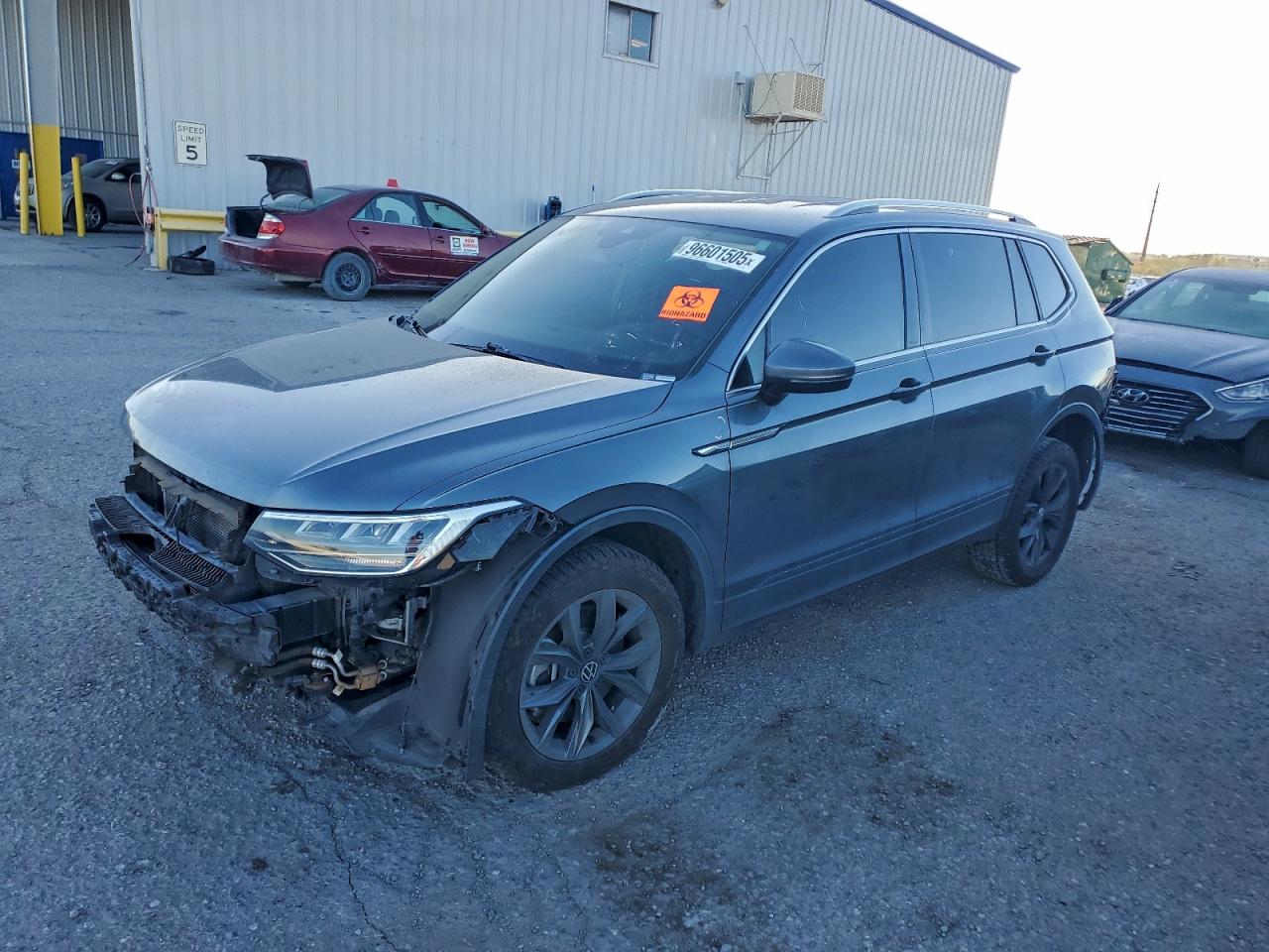 VOLKSWAGEN TIGUAN 2023