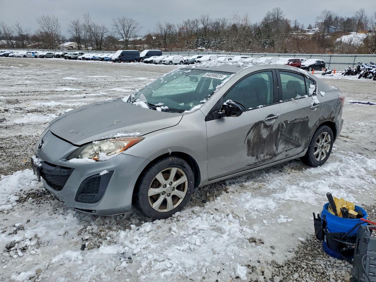 MAZDA 3 2011