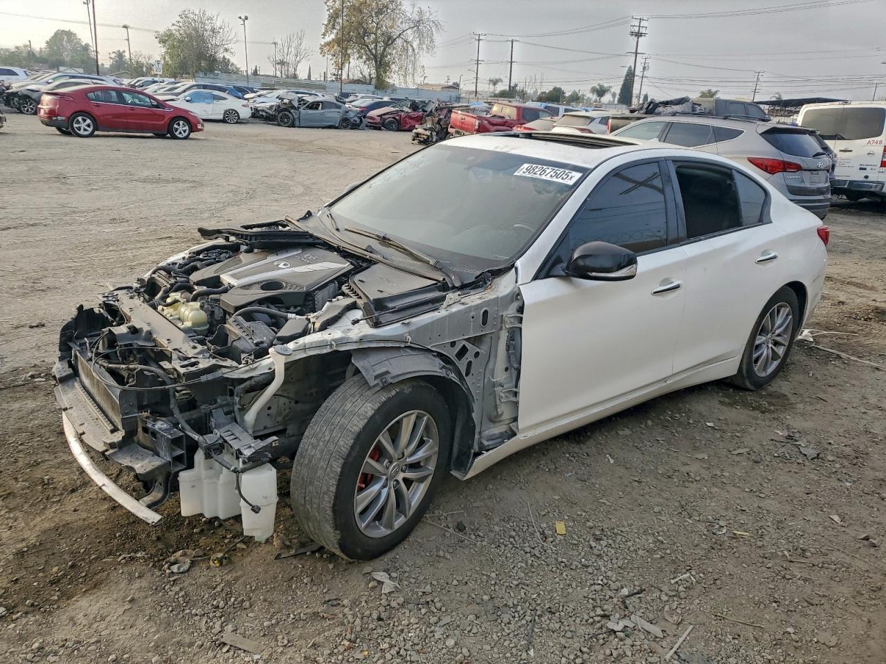 INFINITI Q50 2017