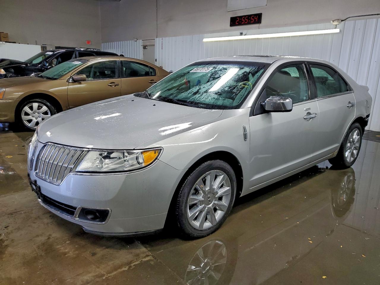 LINCOLN MKZ 2010