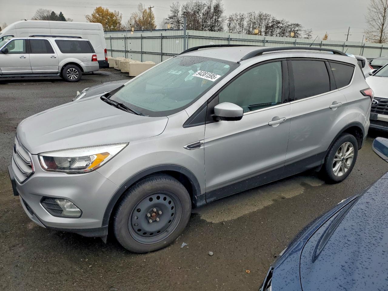 FORD ESCAPE SE 2018