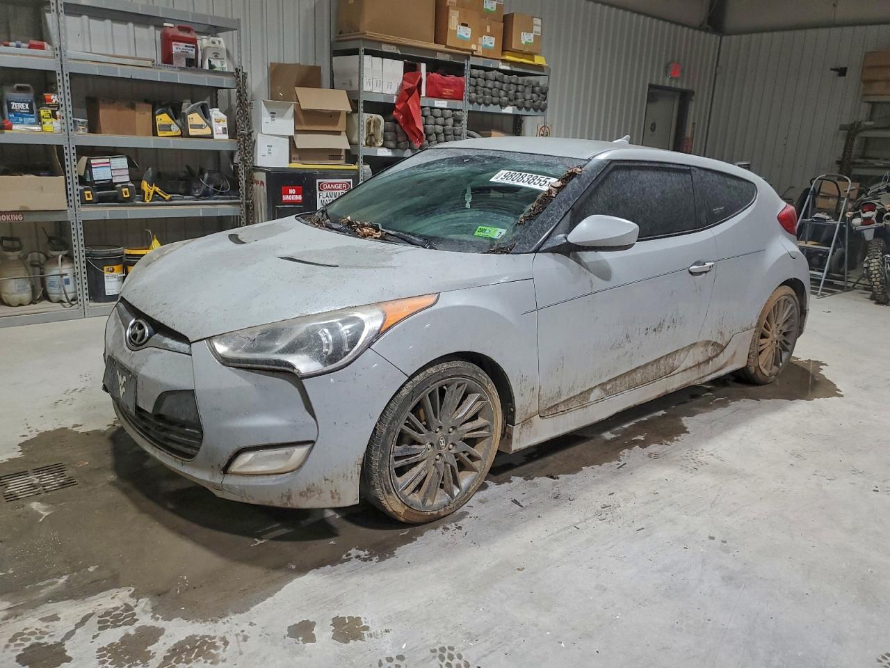 HYUNDAI VELOSTER 2013