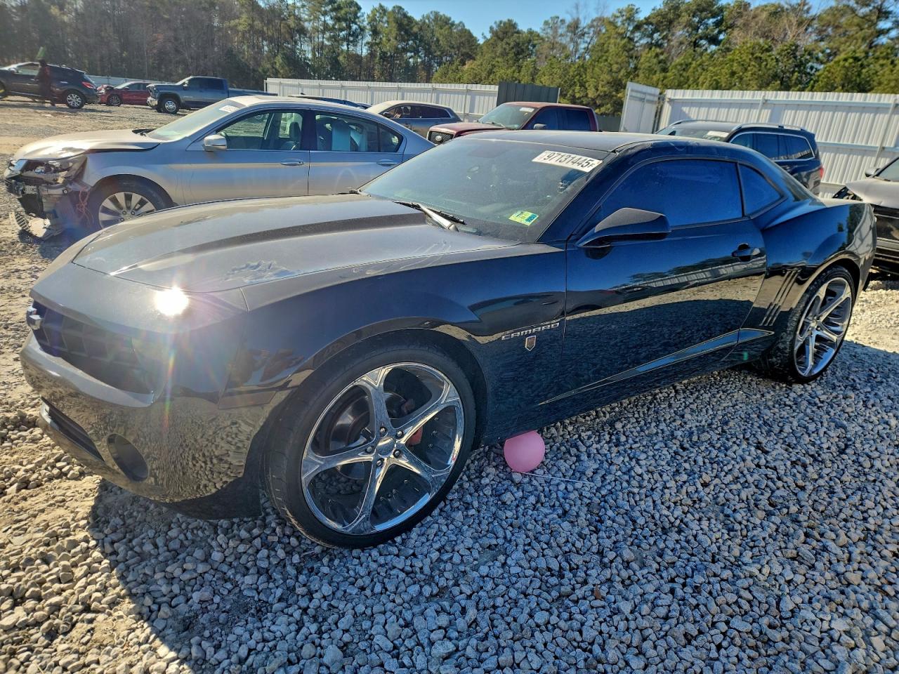 CHEVROLET CAMARO 2011