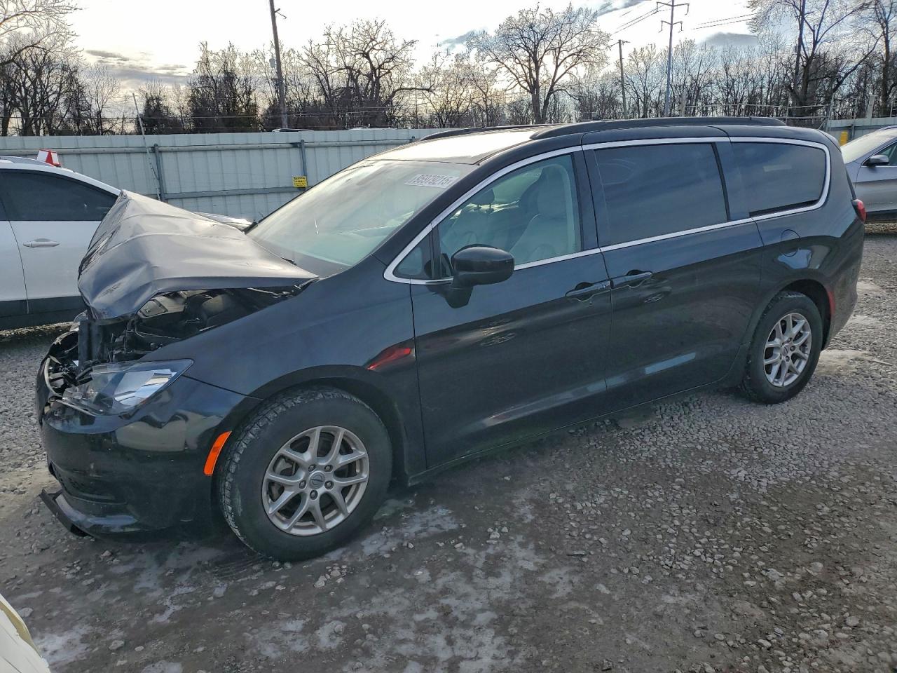 CHRYSLER VOYAGER LX 2021