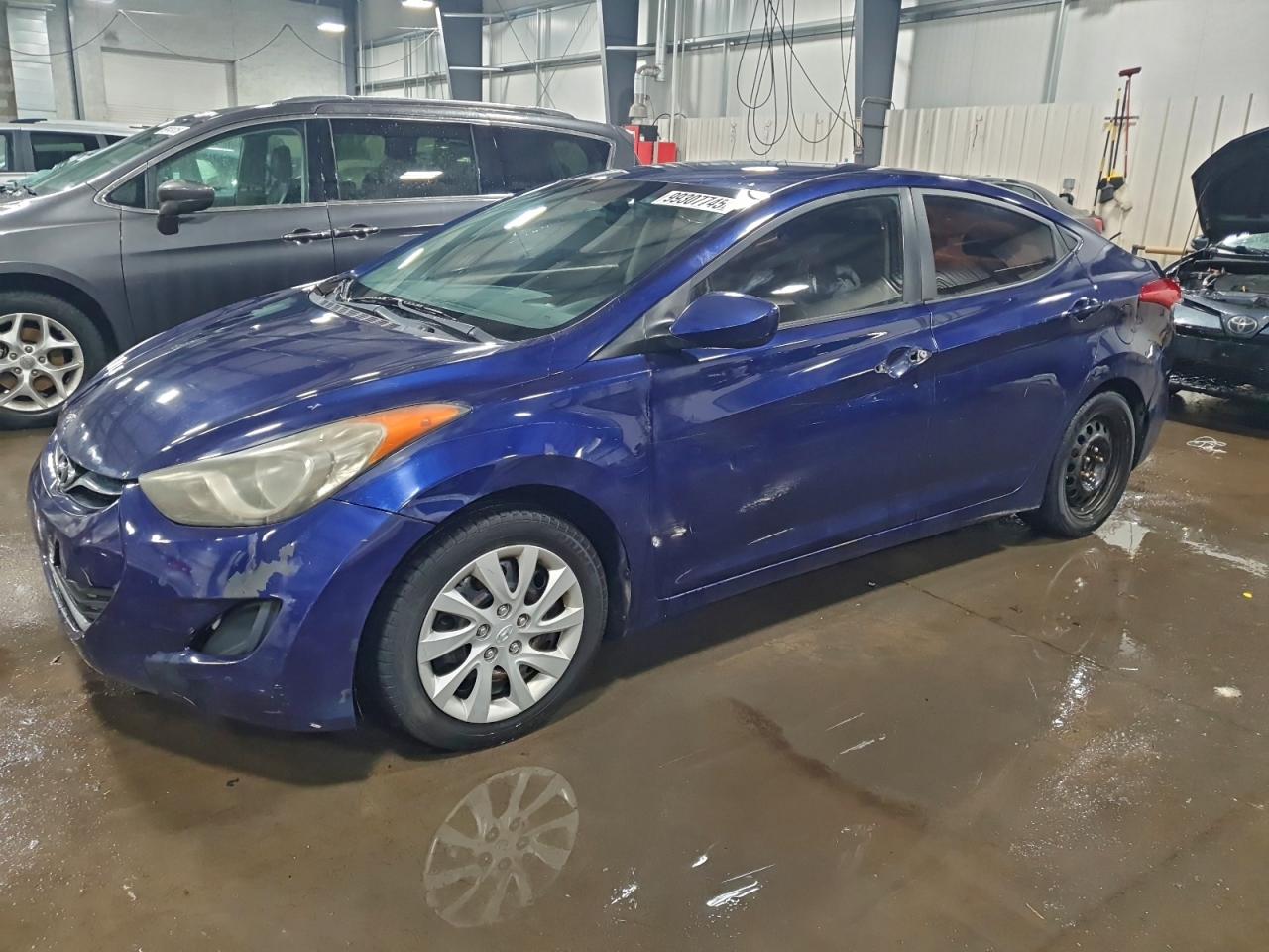 HYUNDAI ELANTRA 2013