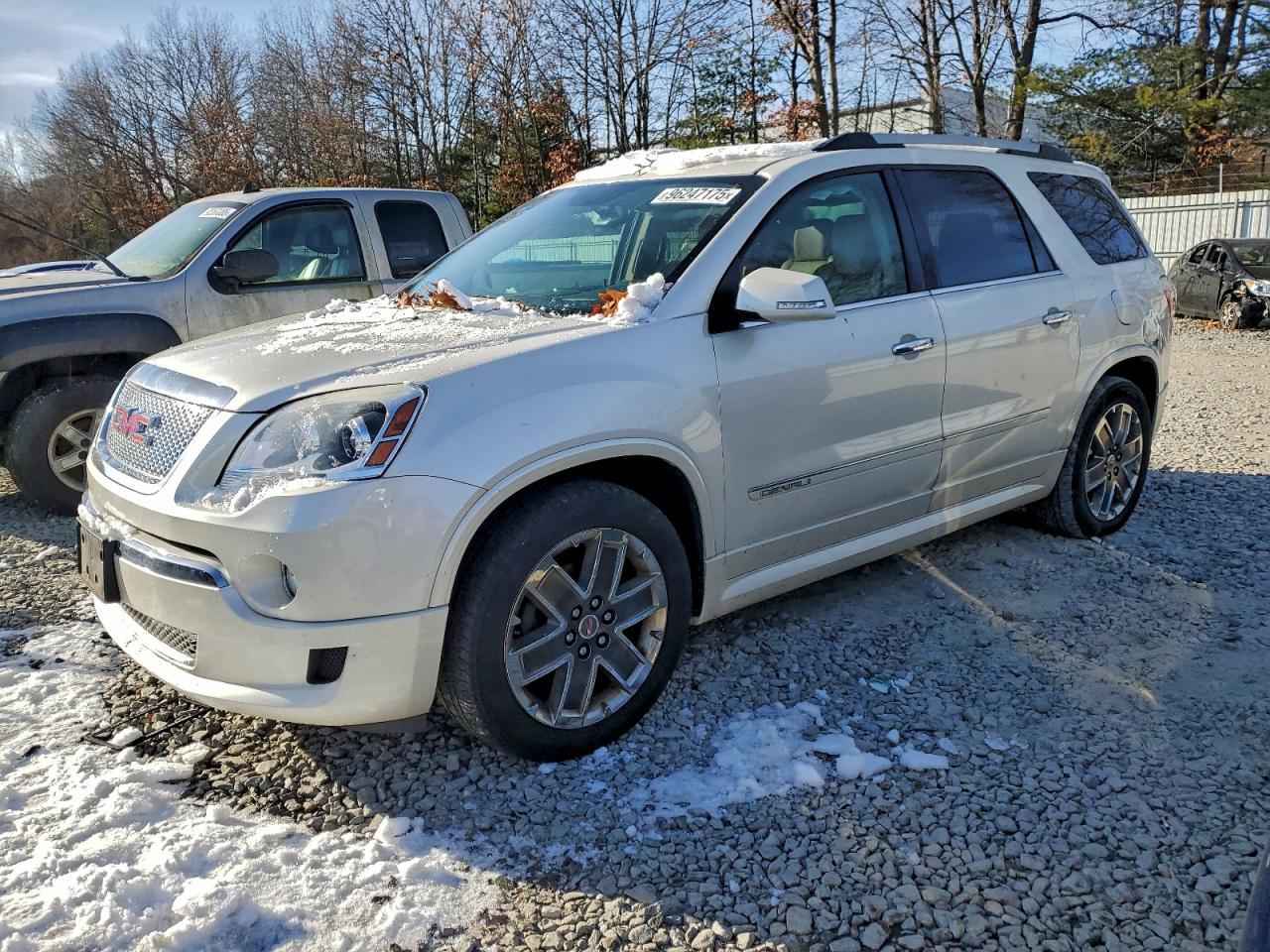 GMC ACADIA 2011