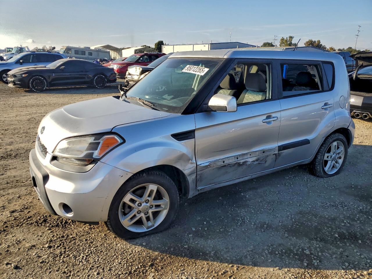 KIA SOUL + 2011