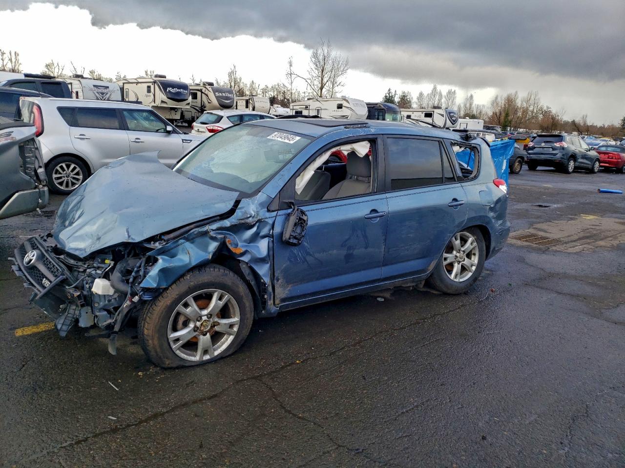 TOYOTA RAV4 2011