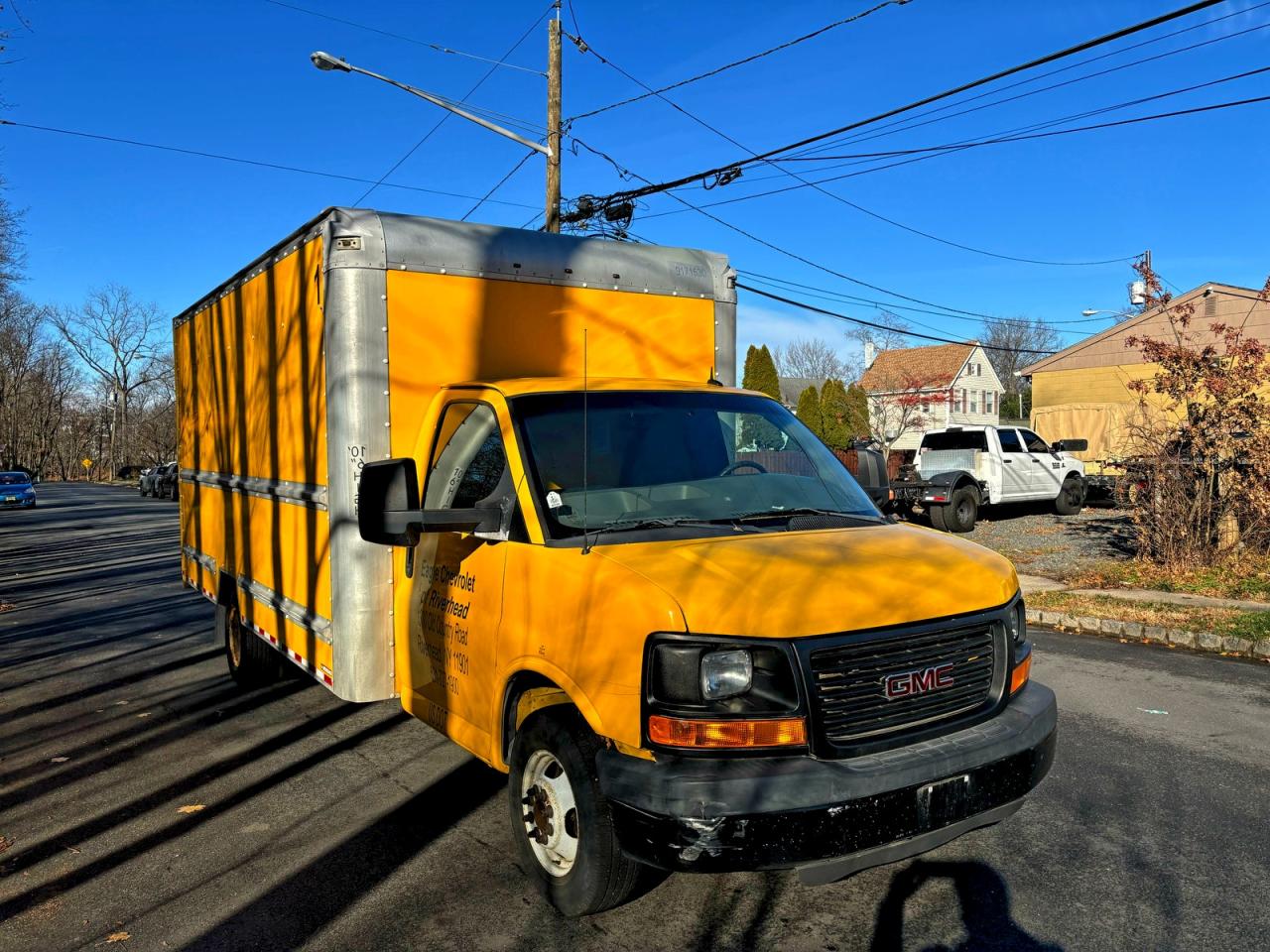 GMC SAVANA CUT 2015