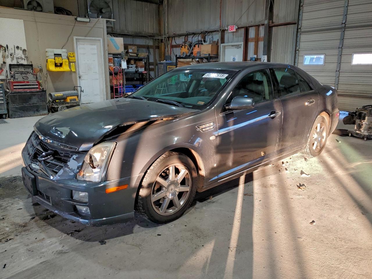 CADILLAC STS 2008