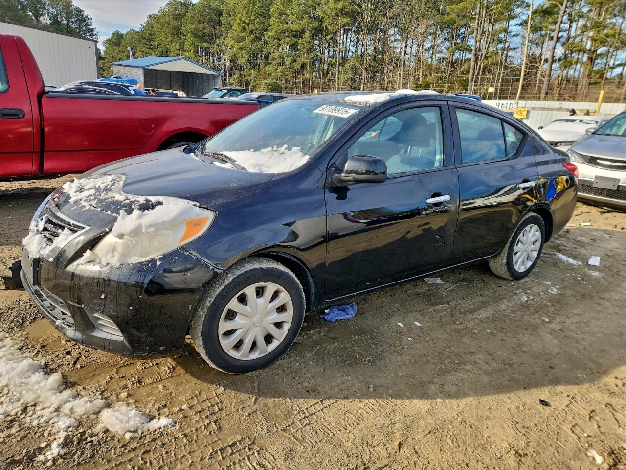 NISSAN VERSA S 2012