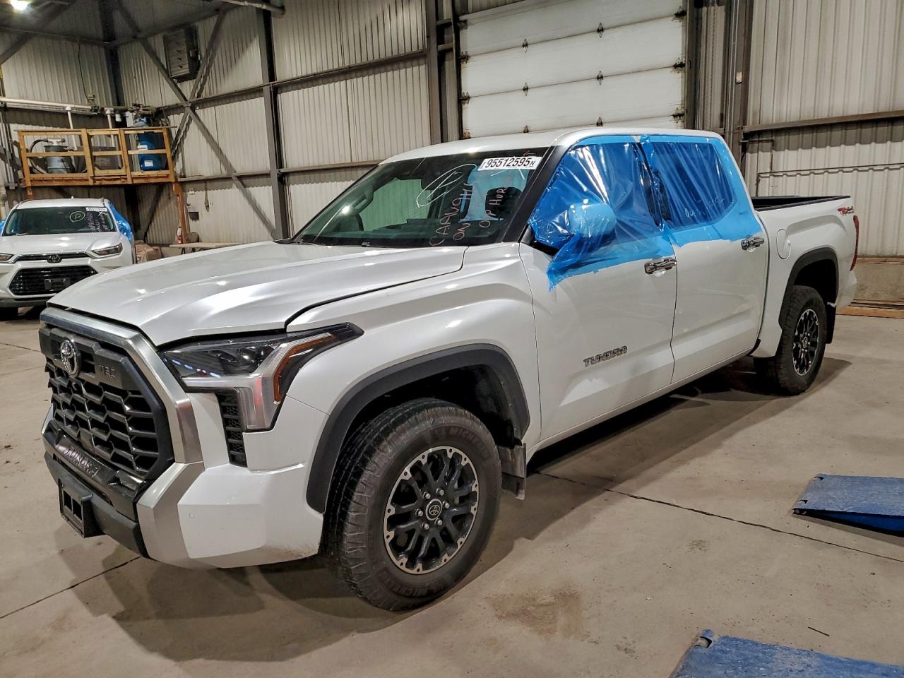 TOYOTA TUNDRA CRE 2024