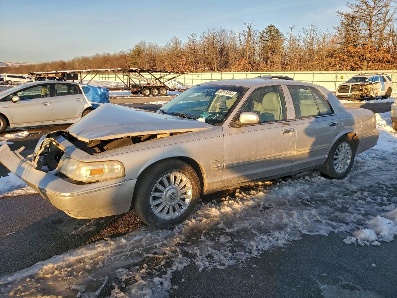 MERCURY GRAND MARQUIS 2011