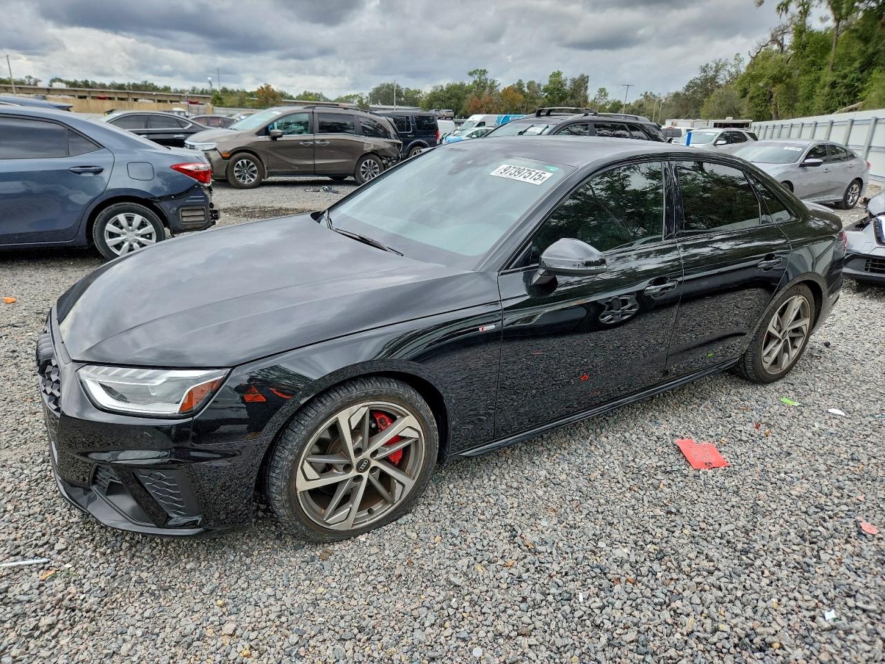 AUDI A4 2023