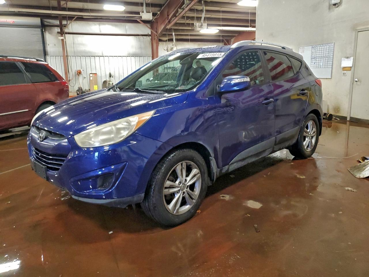 HYUNDAI TUCSON 2012