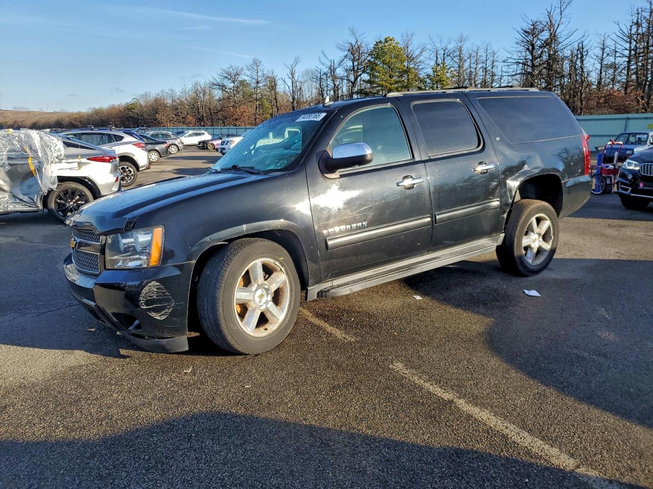 CHEVROLET SUBURBAN 2012