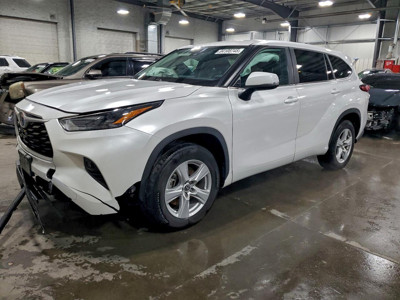 TOYOTA HIGHLANDER HYBRID 2023