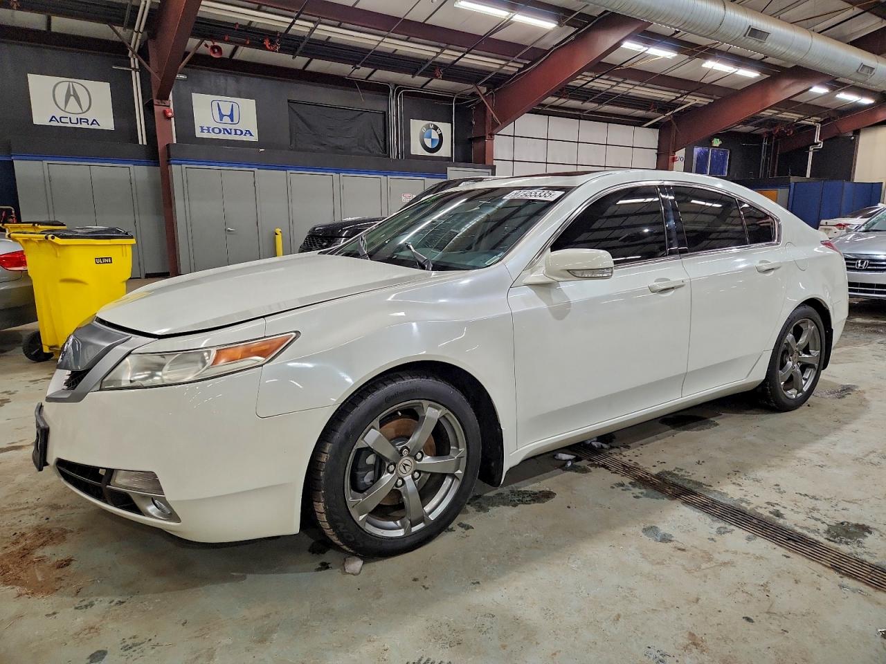 ACURA TL 2011