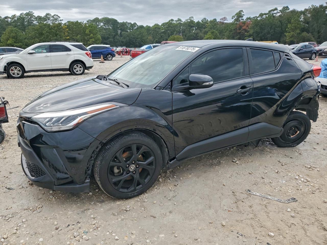 TOYOTA C-HR XLE 2022