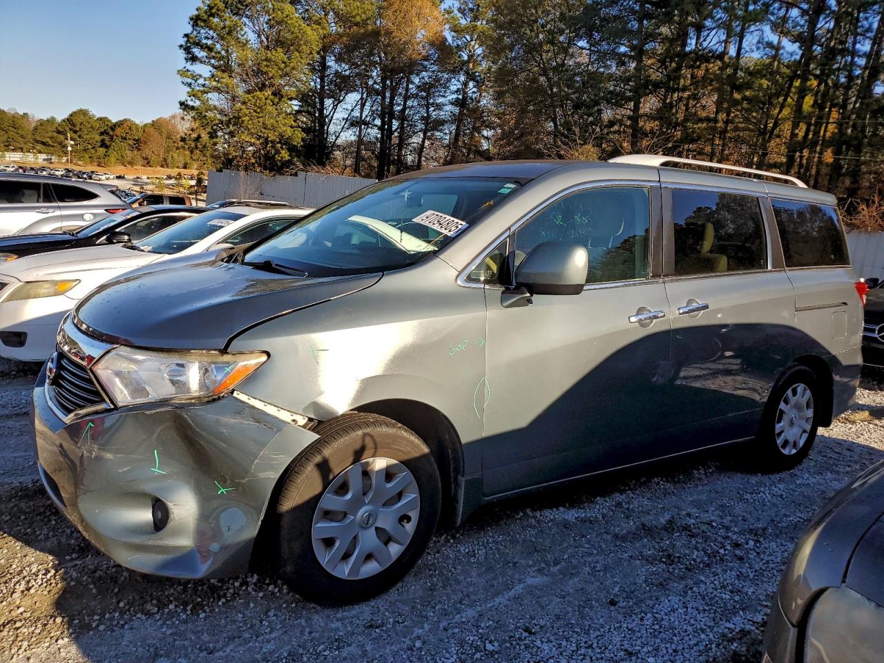 NISSAN QUEST 2012