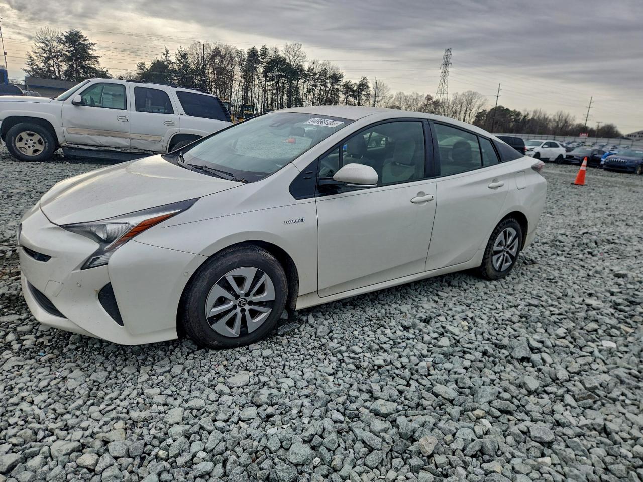 TOYOTA PRIUS 2018