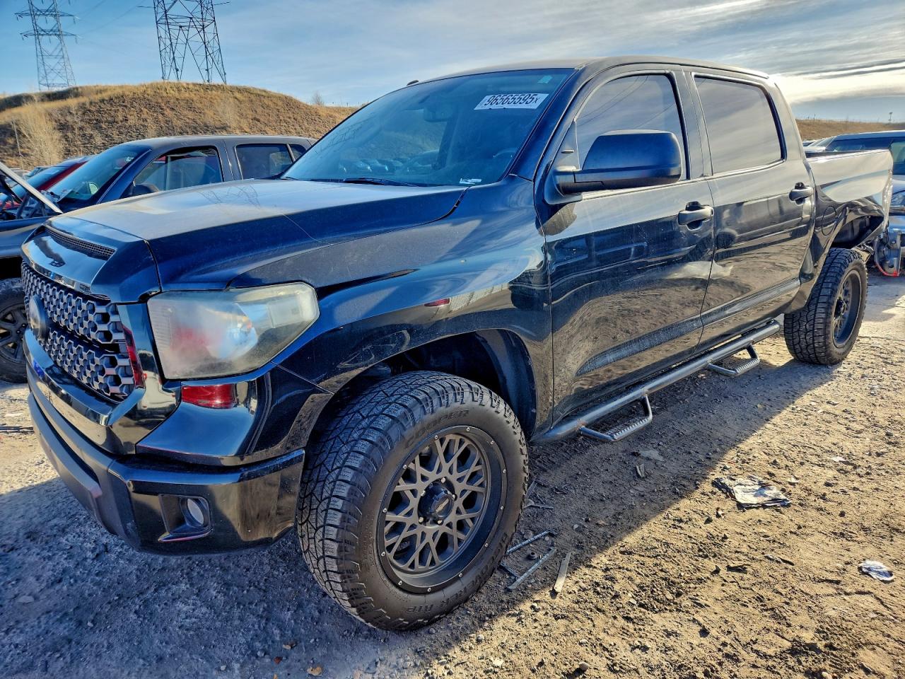 TOYOTA TUNDRA 2015