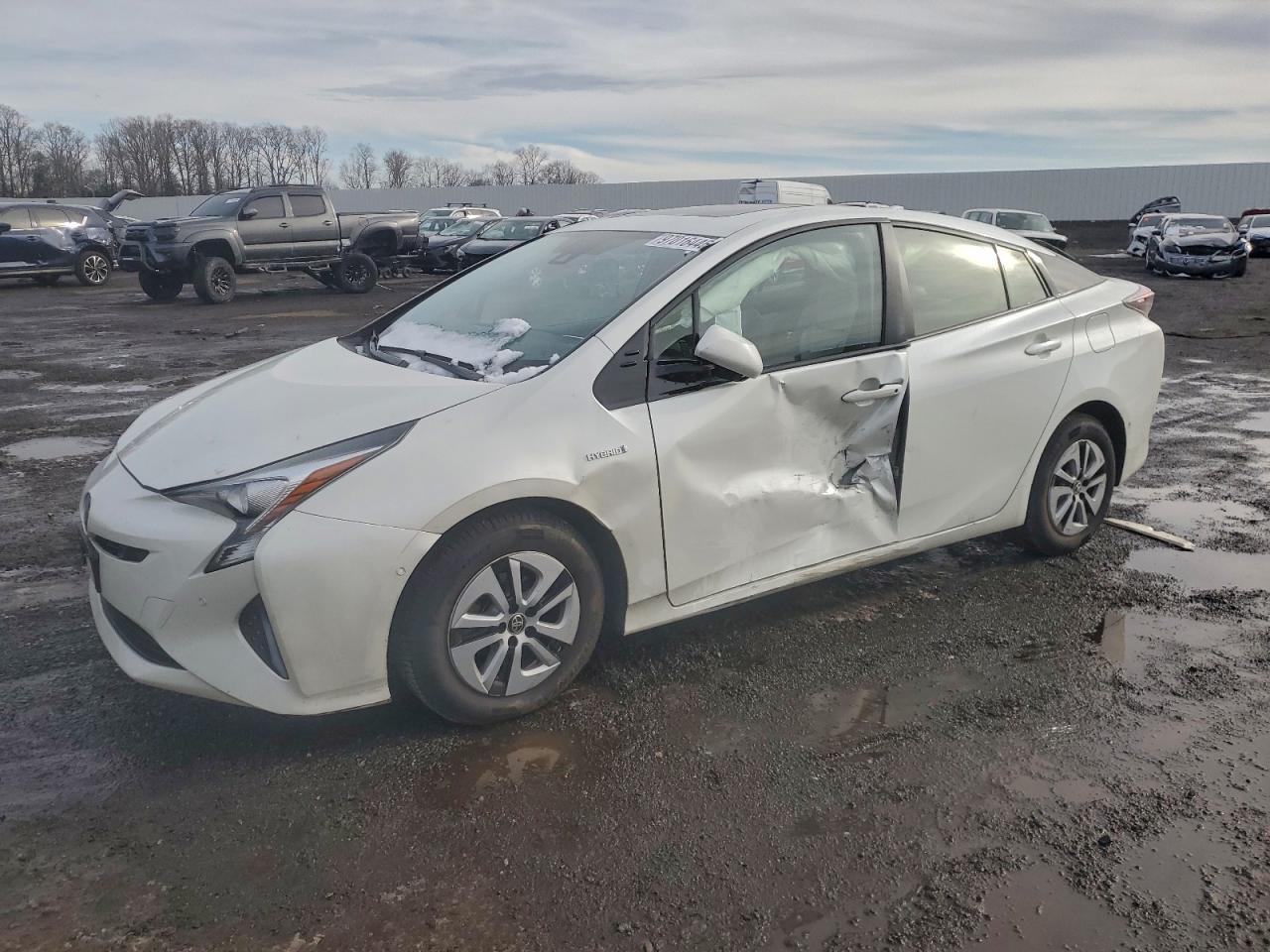 TOYOTA PRIUS 2018