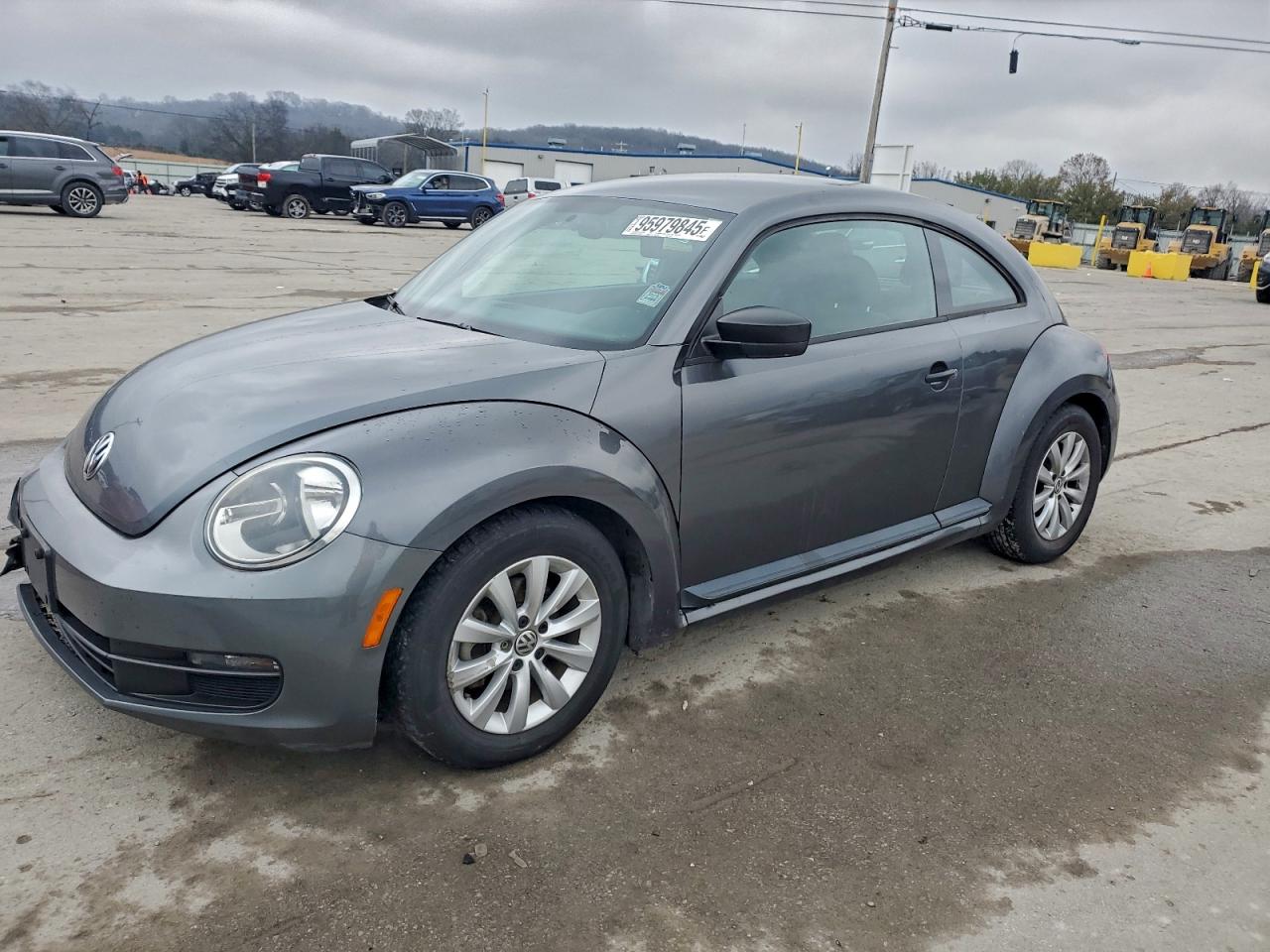 VOLKSWAGEN BEETLE 2014