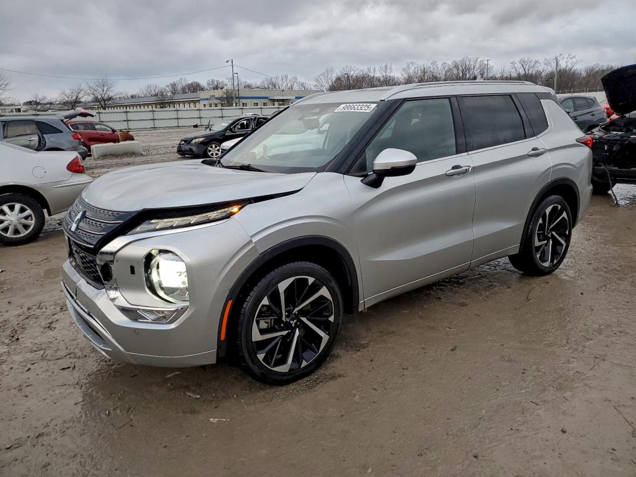 MITSUBISHI OUTLANDER 2022