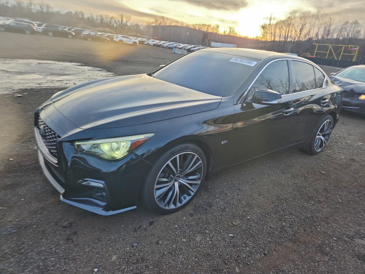 INFINITI Q50 LUXE 2018