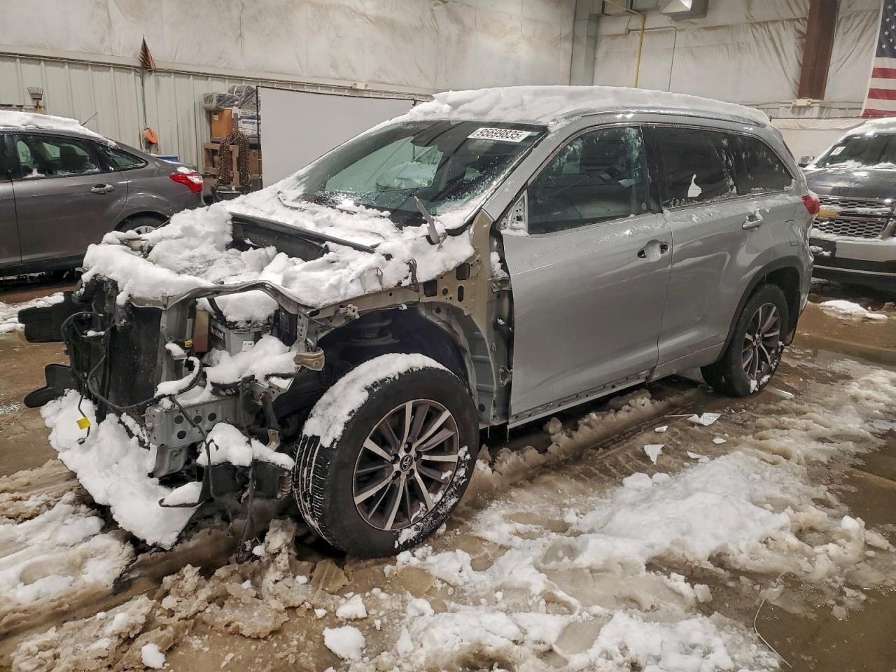 TOYOTA HIGHLANDER 2017