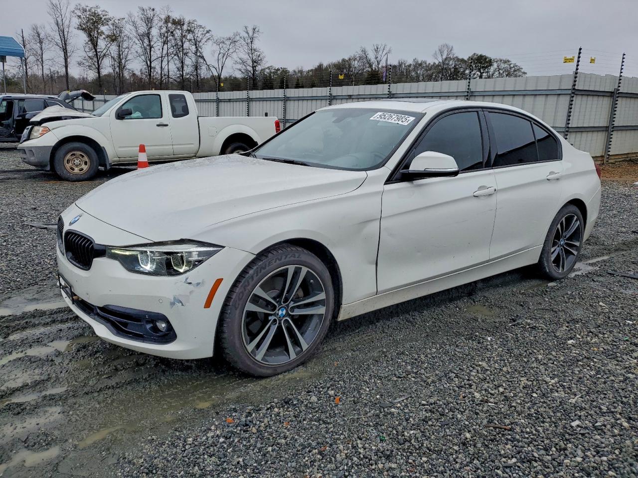 BMW 330 2018