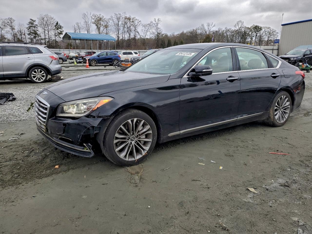 HYUNDAI GENESIS 3. 2015