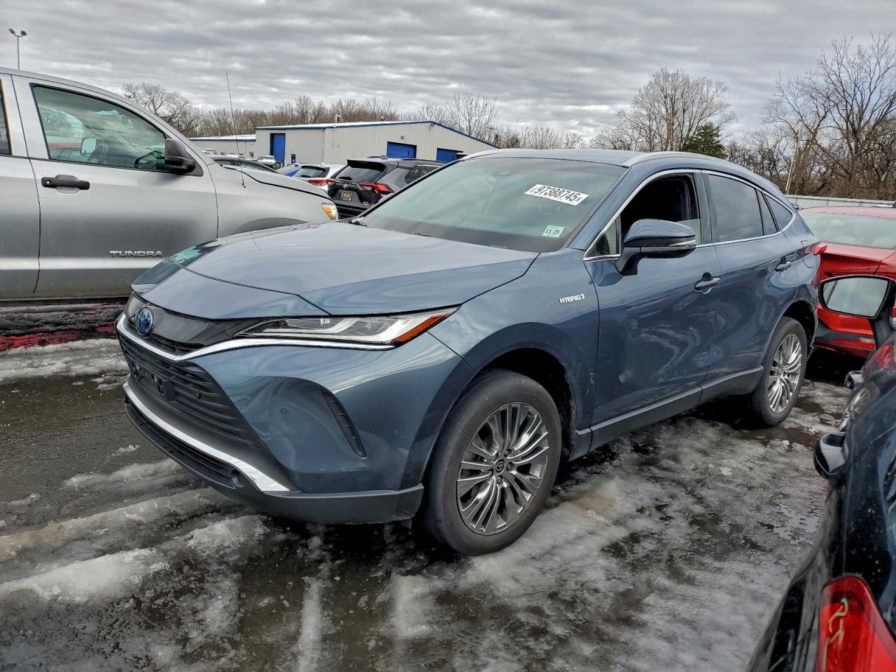 TOYOTA VENZA LE 2021