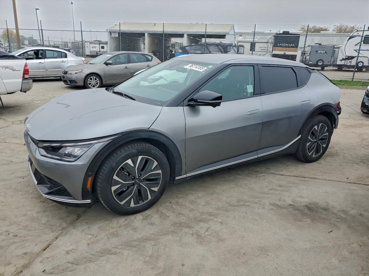 KIA EV6 LIGHT 2024