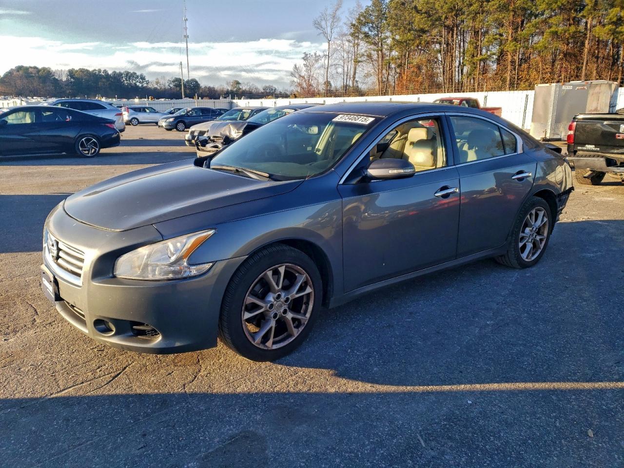 NISSAN MAXIMA 2014