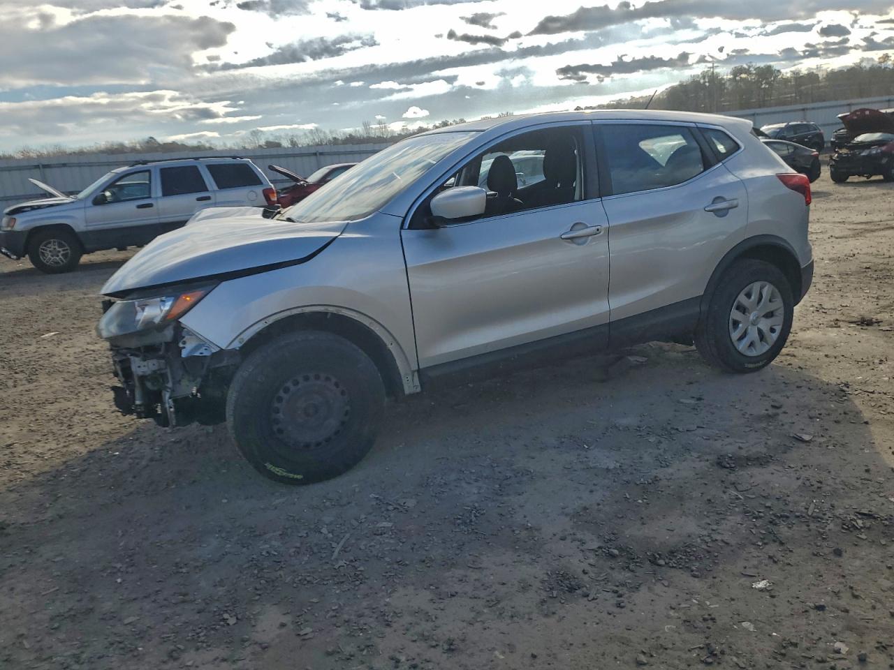 NISSAN ROGUE SPORT 2018