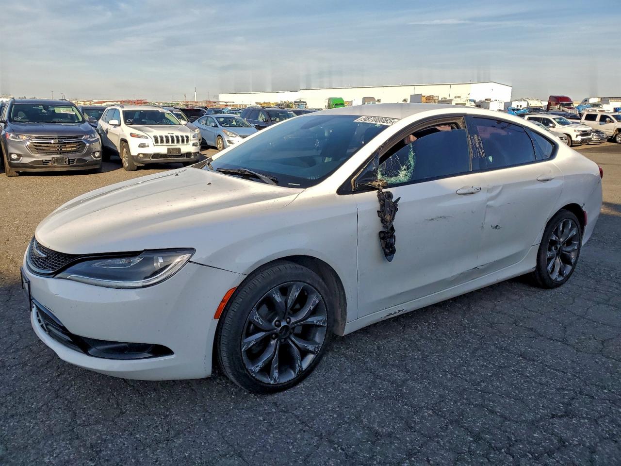 CHRYSLER 200 S 2015