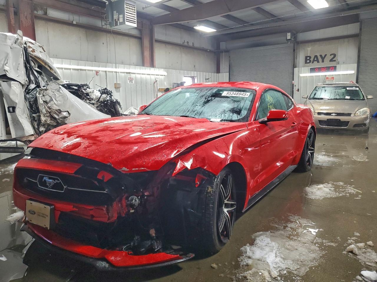 FORD MUSTANG 2015