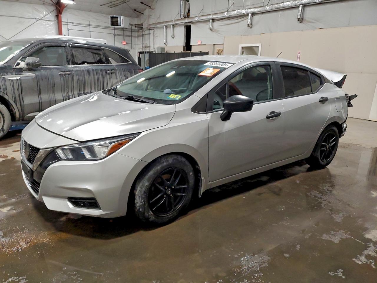 NISSAN VERSA 2020