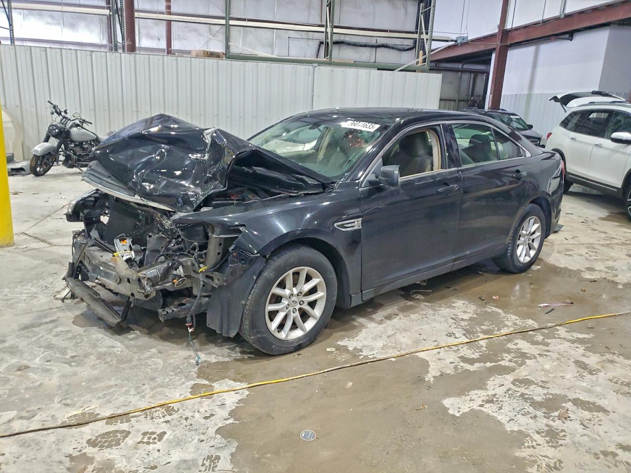 FORD TAURUS 2013